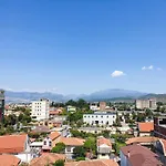 Shkoder Central Apartment Near Cathedral And City Center